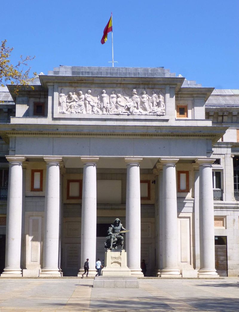 Fachada del Museo del Prado, en Madrid.